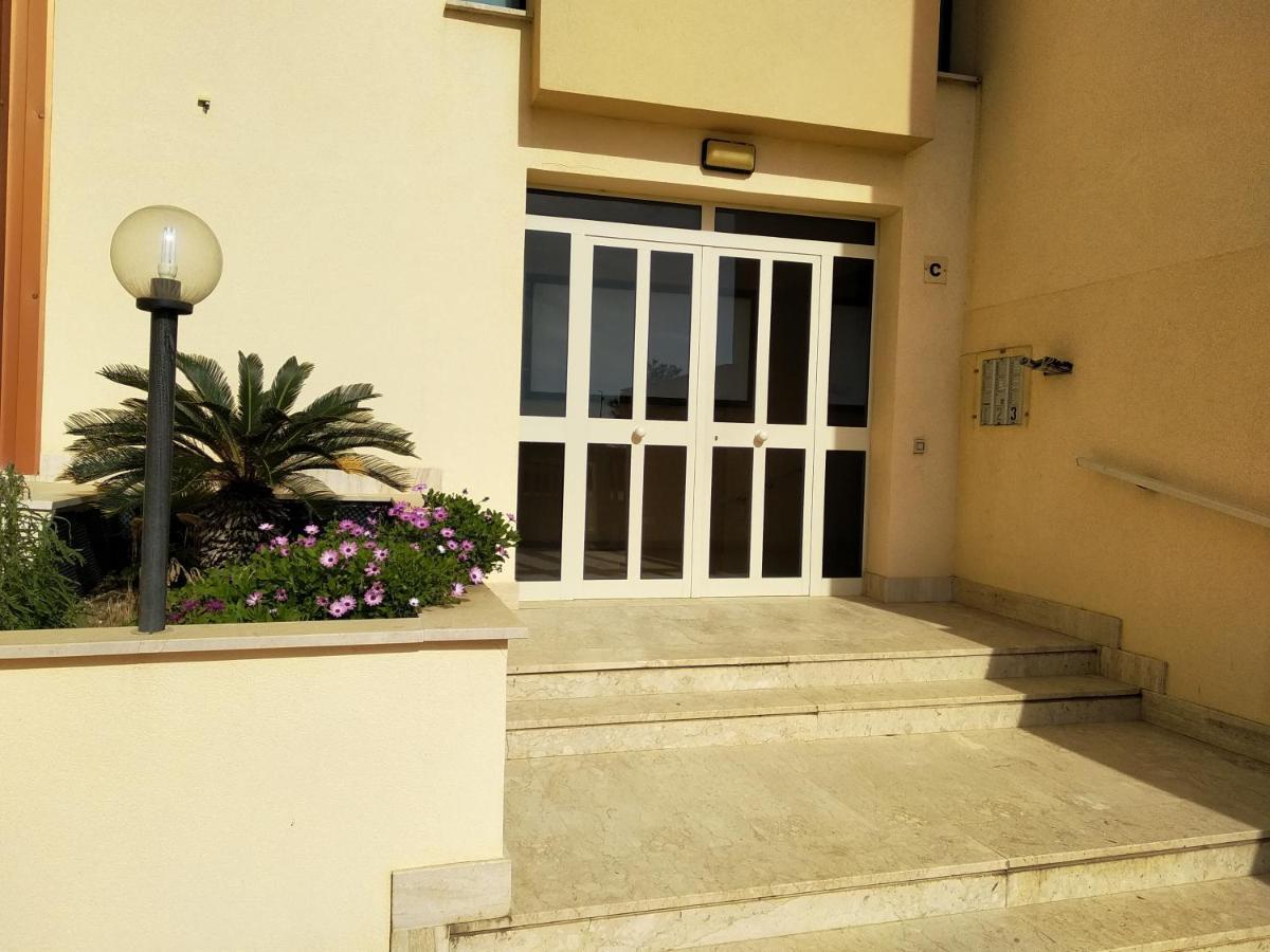 Studio Flat Vista Mare Trapani Bagian luar foto